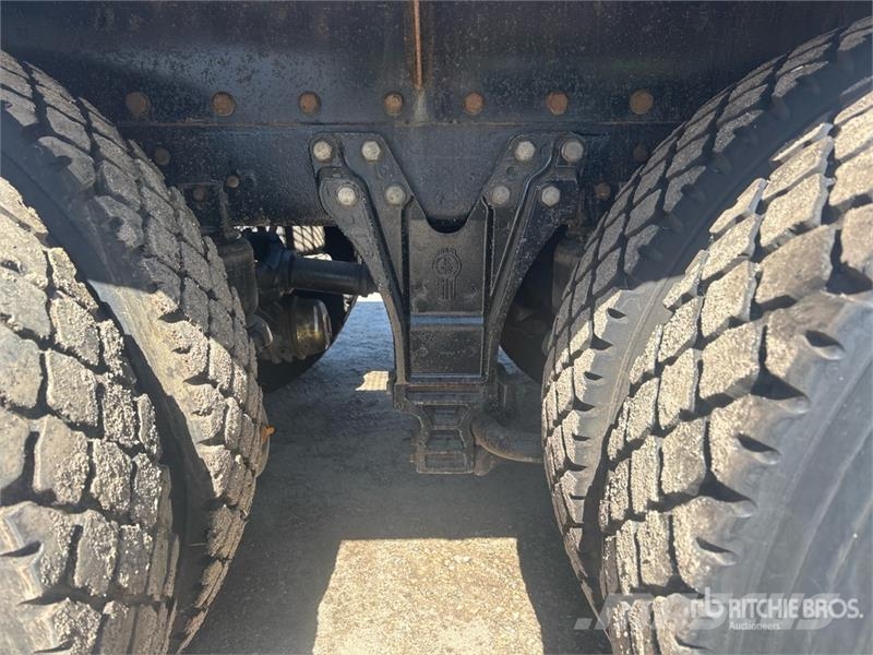 Kenworth W900 مركبات إصلاح الأعطال