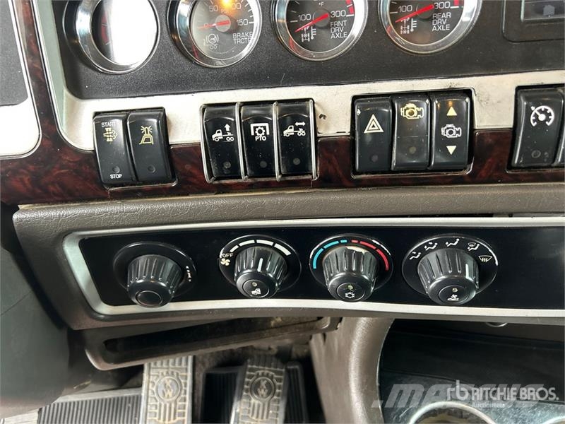 Kenworth W900 Sattelzugmaschinen