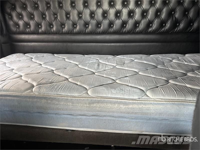 Kenworth W900 Motrici e Trattori Stradali
