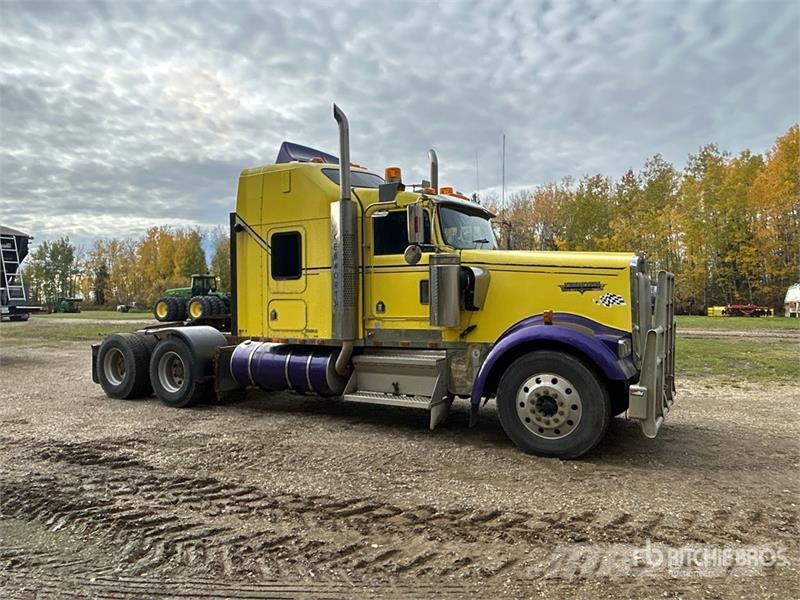Kenworth W900 曳引機組件