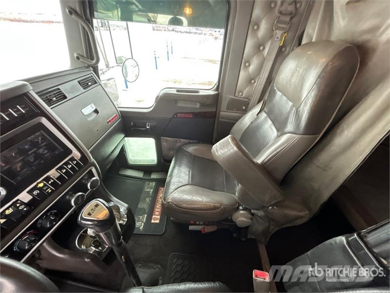 Kenworth W900 Sattelzugmaschinen