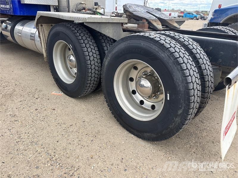Kenworth W900 Motrici e Trattori Stradali