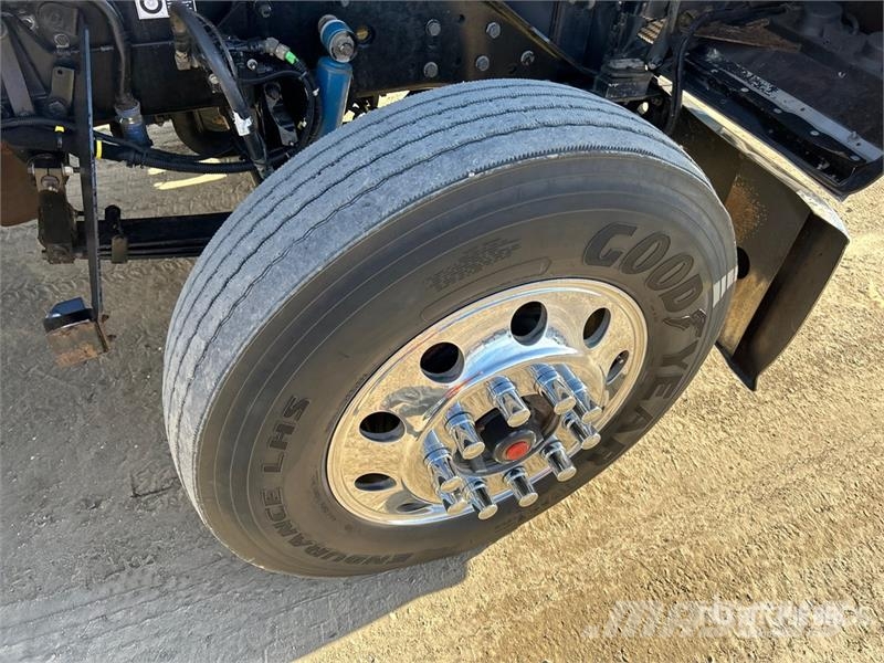 Kenworth W900 Naudoti vilkikai