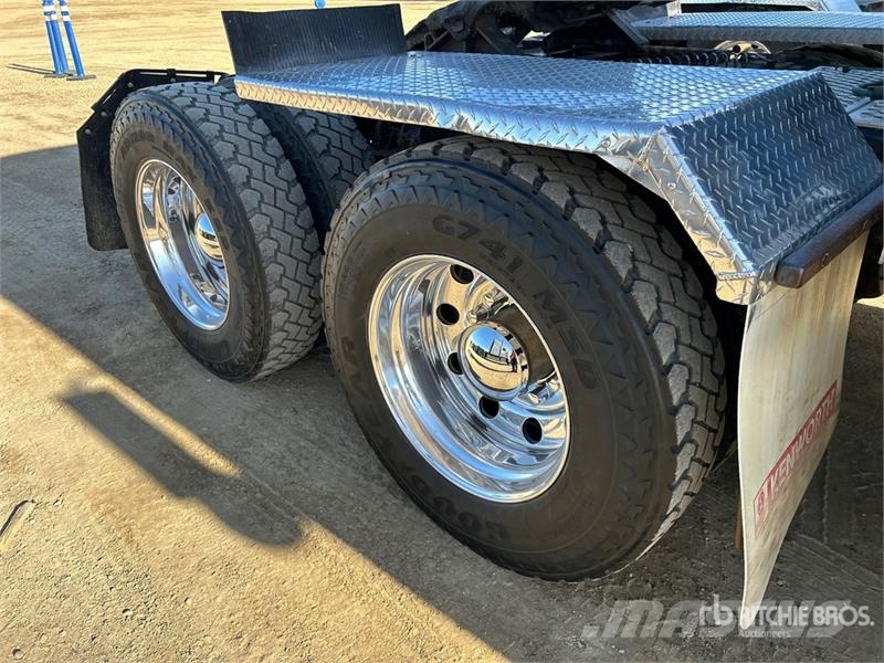 Kenworth W900 Naudoti vilkikai