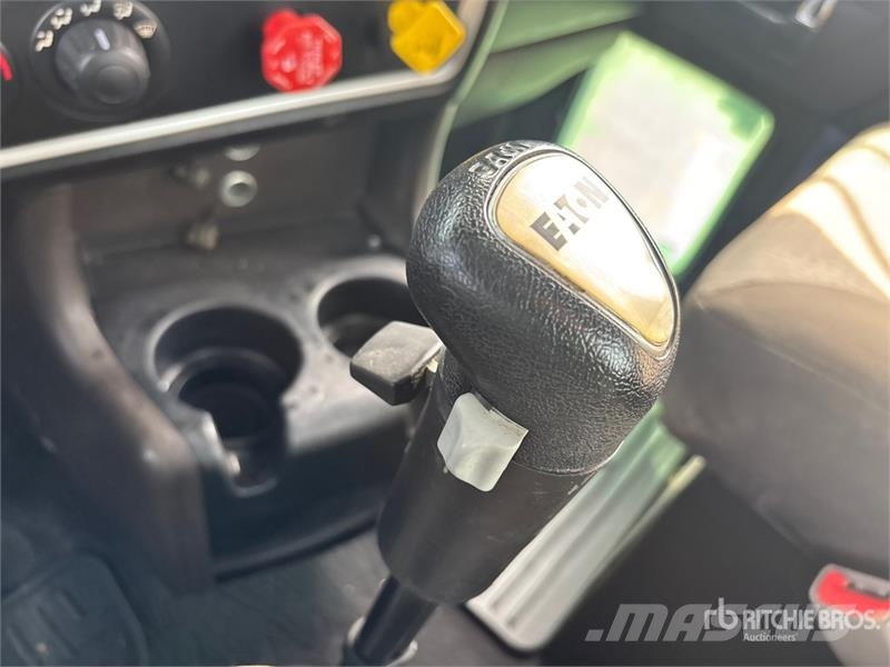 Kenworth W900 Vetopöytäautot