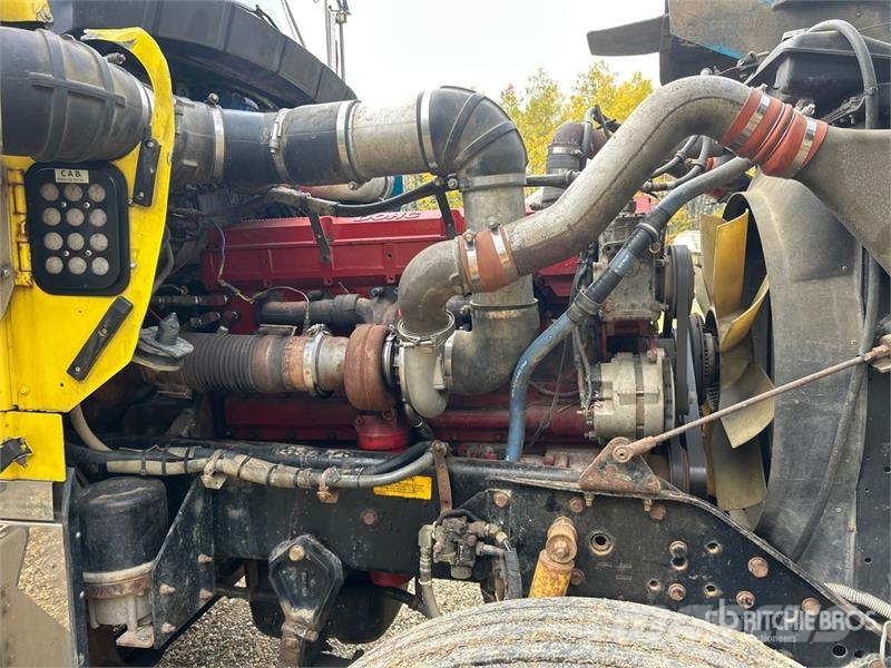 Kenworth W900 曳引機組件