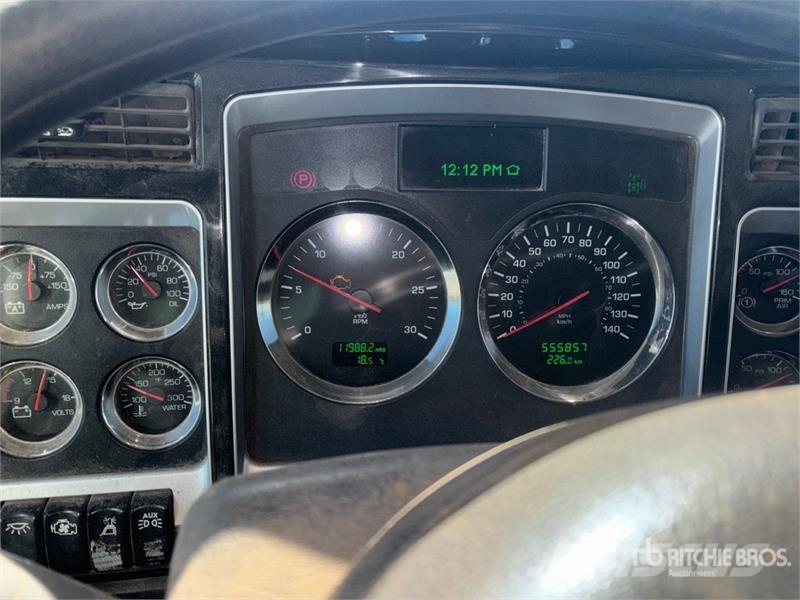 Kenworth W900 Vlačilci