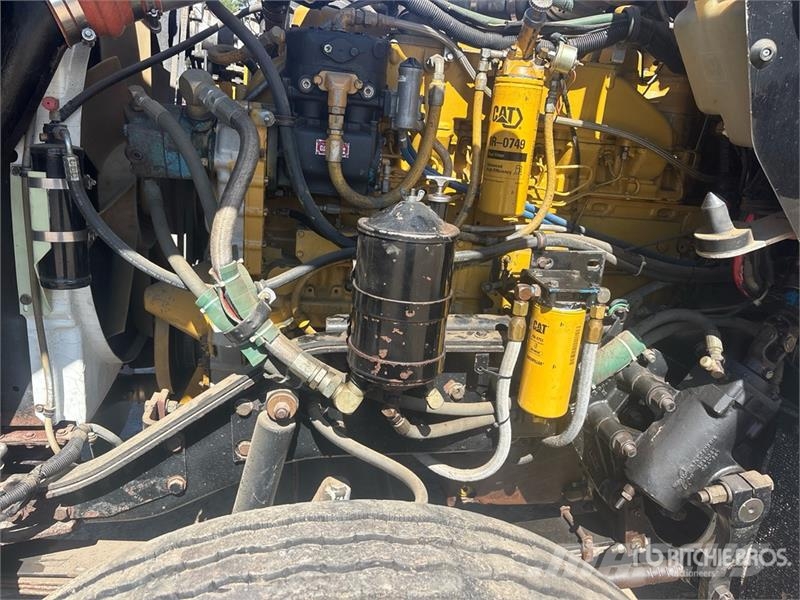Kenworth W900 مركبات إصلاح الأعطال