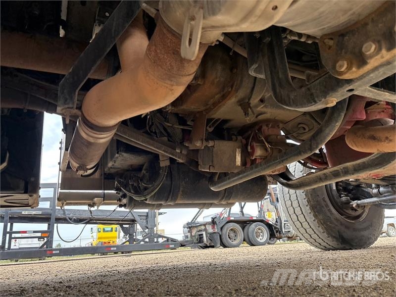 Kenworth W900 مركبات إصلاح الأعطال