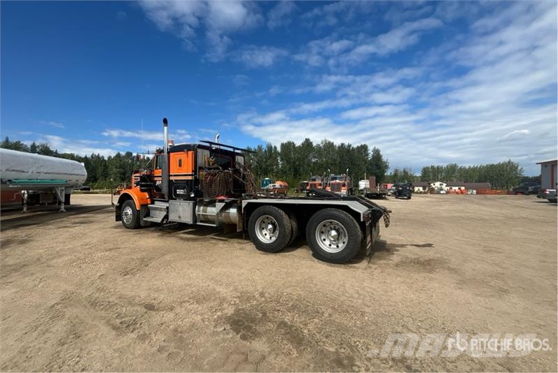 Kenworth W900 مركبات إصلاح الأعطال