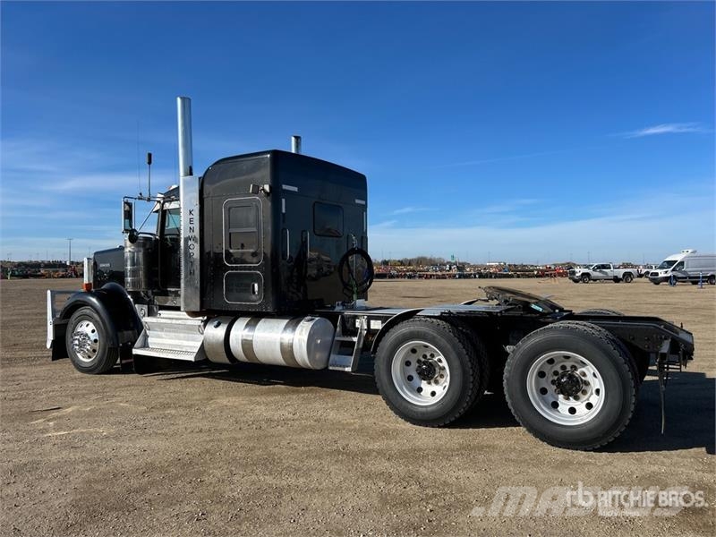 Kenworth W900 Naudoti vilkikai