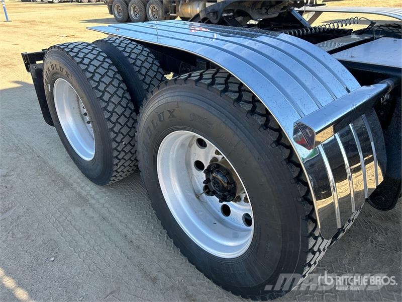 Kenworth W900 Naudoti vilkikai