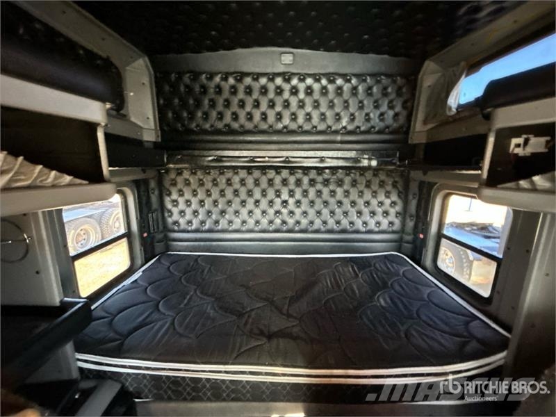 Kenworth W900 Naudoti vilkikai