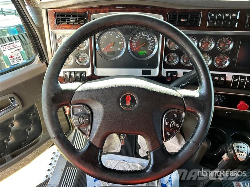 Kenworth W900 Naudoti vilkikai