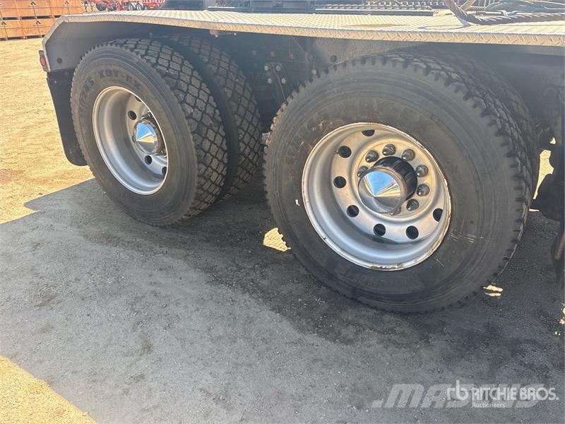 Kenworth W900 مركبات إصلاح الأعطال
