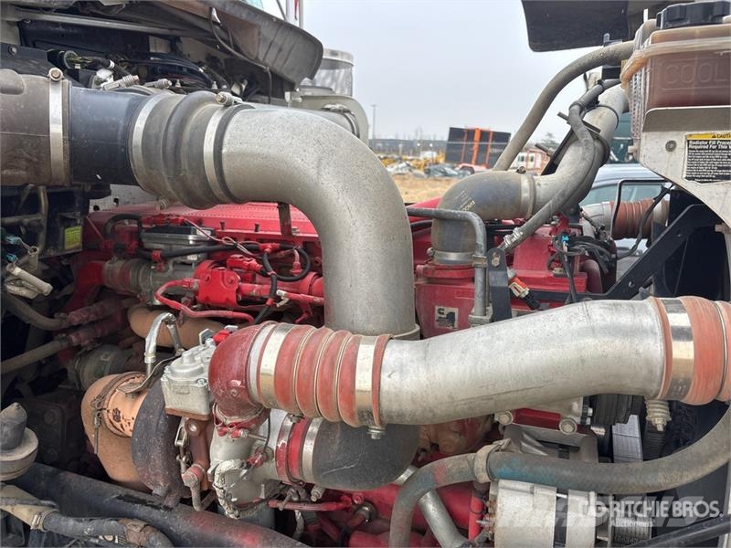 Kenworth W900 牵引车