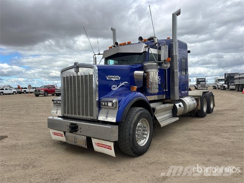 Kenworth W900 Motrici e Trattori Stradali