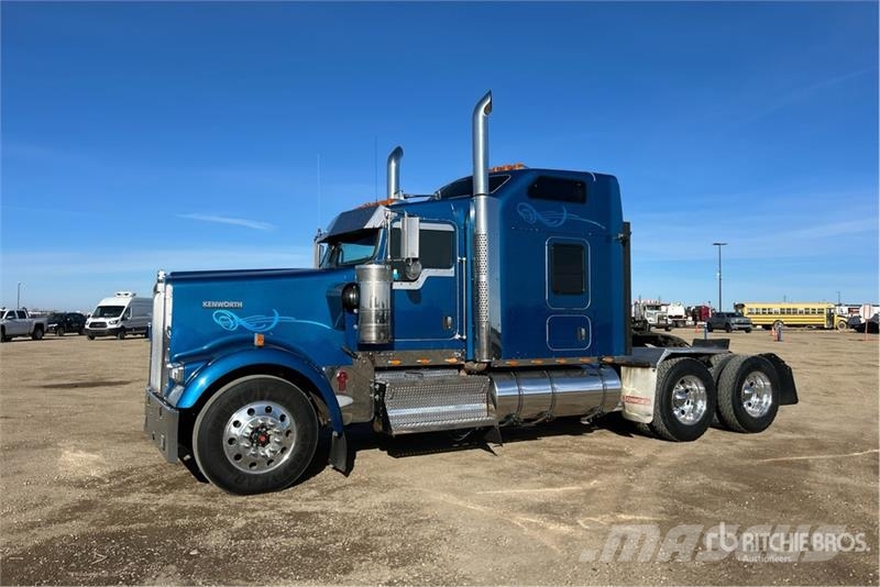 Kenworth W900 Naudoti vilkikai