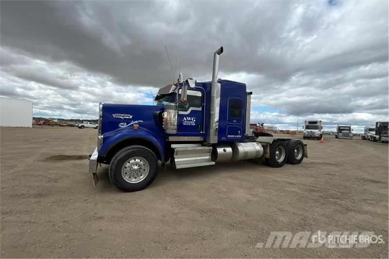 Kenworth W900 Motrici e Trattori Stradali