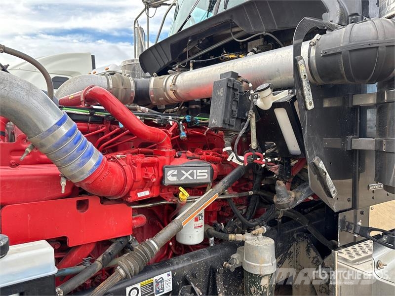 Kenworth W900 مركبات إصلاح الأعطال