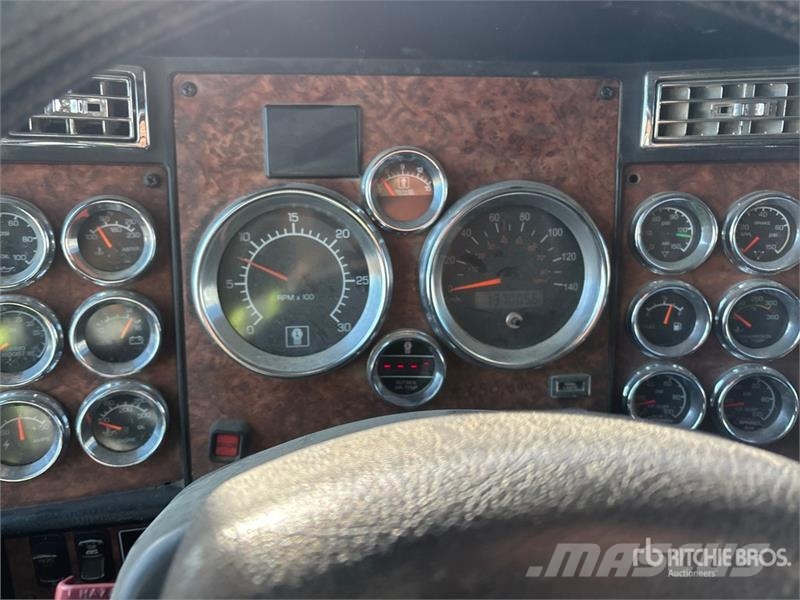 Kenworth W900 Vlačilci