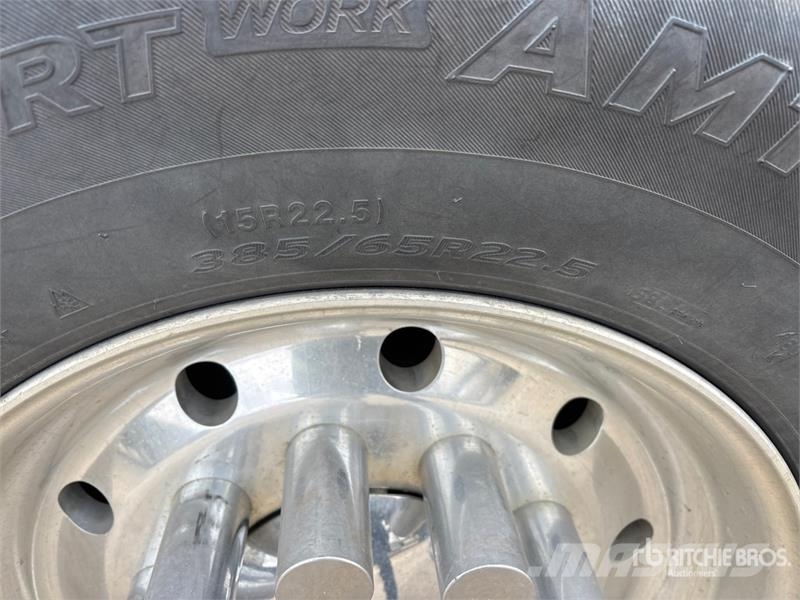 Kenworth W900 Motrici e Trattori Stradali