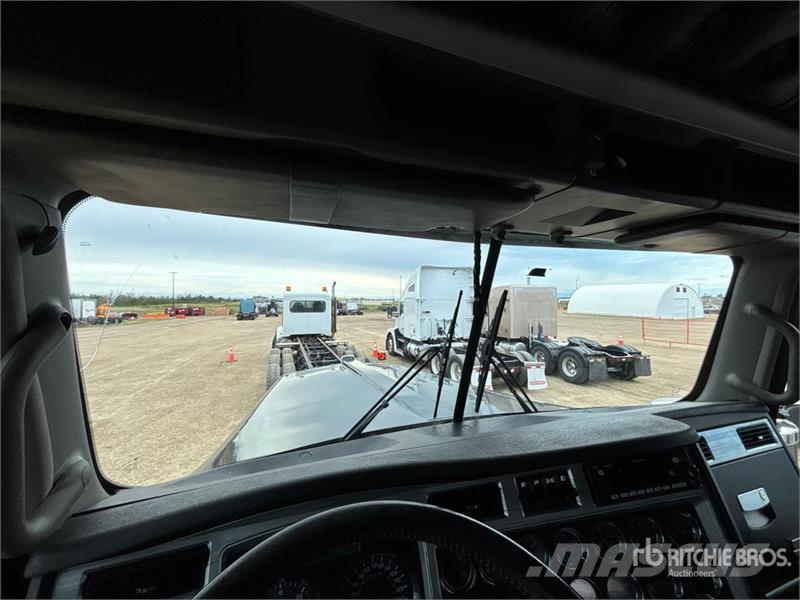 Kenworth W900 مركبات إصلاح الأعطال