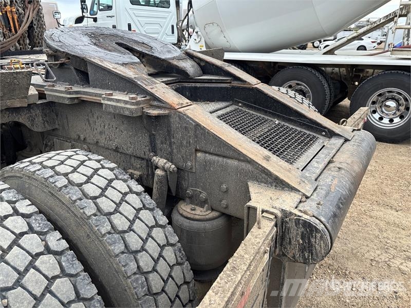 Kenworth W900 مركبات إصلاح الأعطال