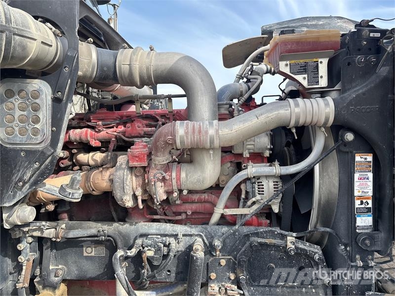 Kenworth W900 Vetopöytäautot