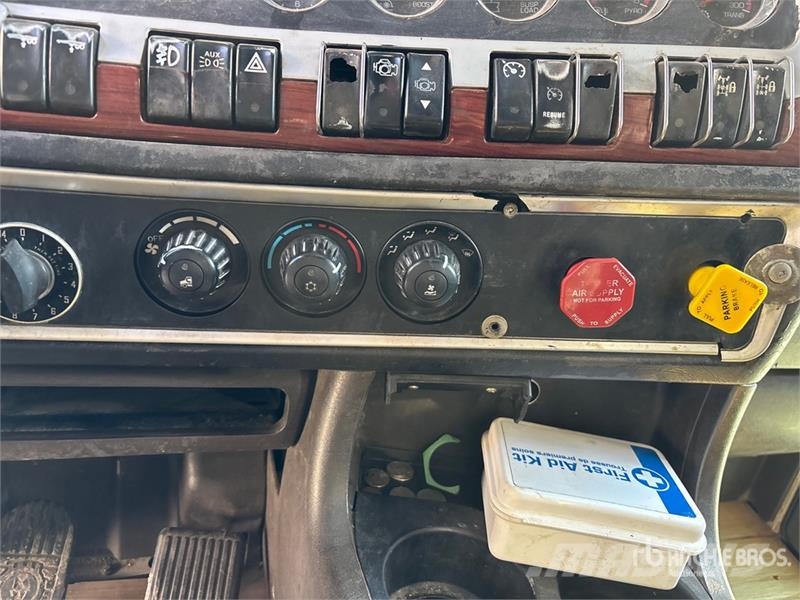 Kenworth W900 Traktorske jedinice