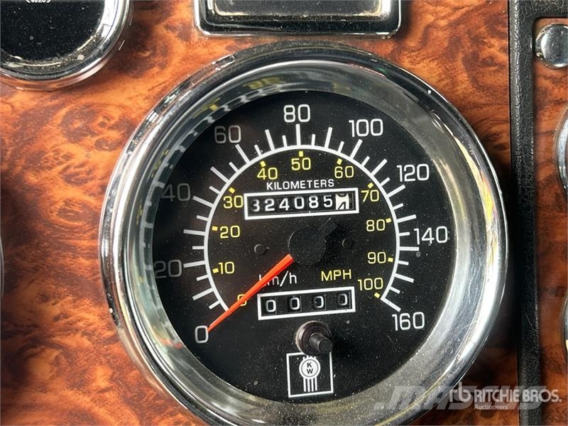 Kenworth W900 Naudoti vilkikai