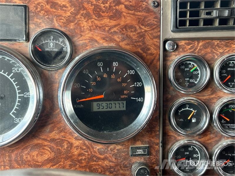 Kenworth W900 Τράκτορες