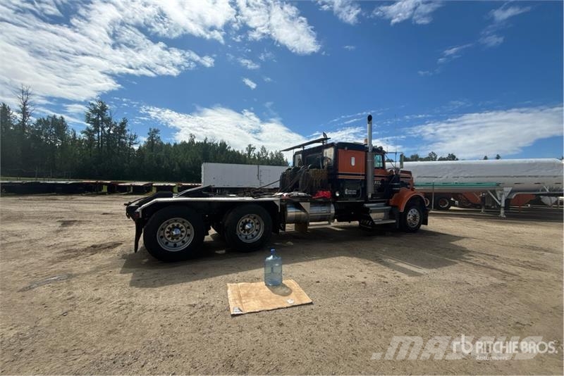 Kenworth W900 مركبات إصلاح الأعطال