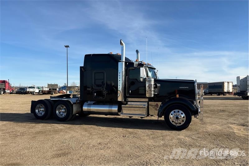 Kenworth W900 Naudoti vilkikai