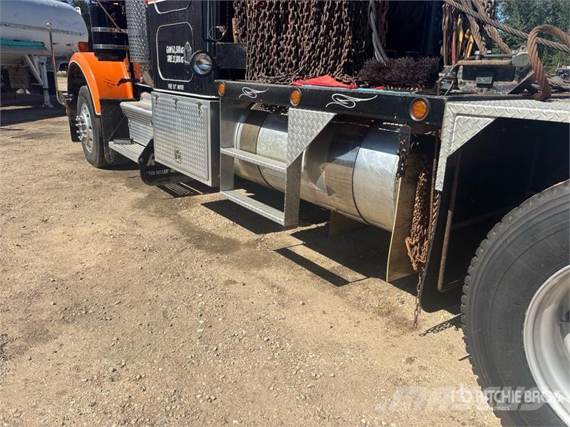 Kenworth W900 مركبات إصلاح الأعطال