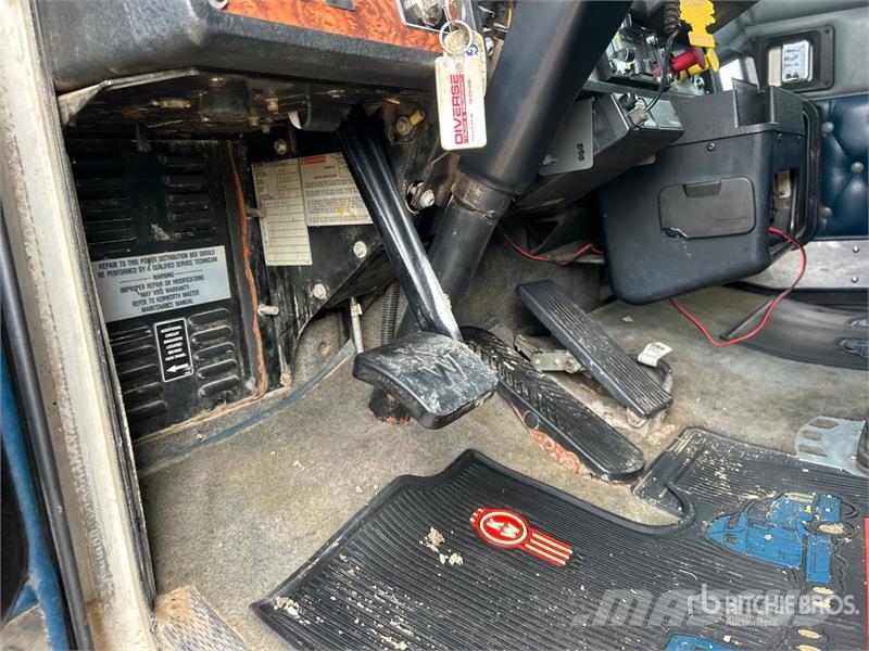 Kenworth W900 曳引機組件