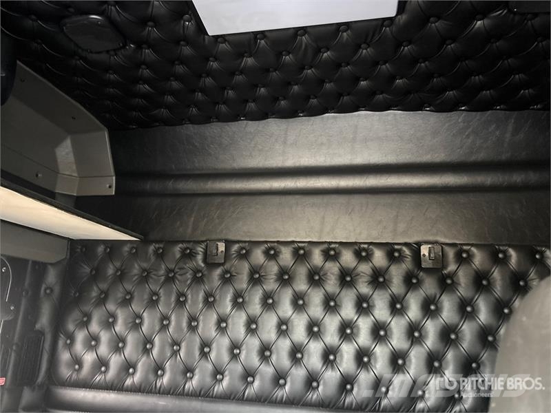 Kenworth W900 Motrici e Trattori Stradali