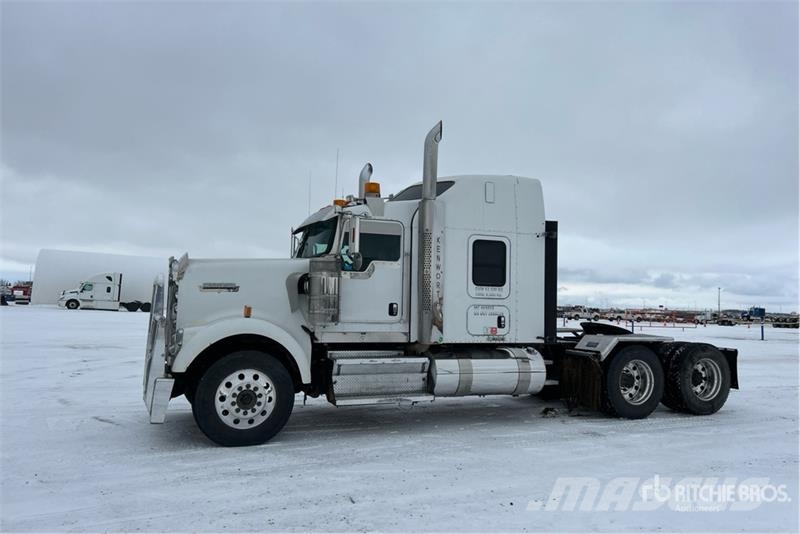 Kenworth W900 Sattelzugmaschinen