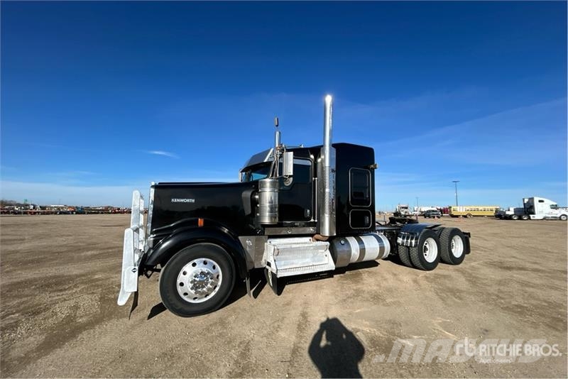 Kenworth W900 Naudoti vilkikai
