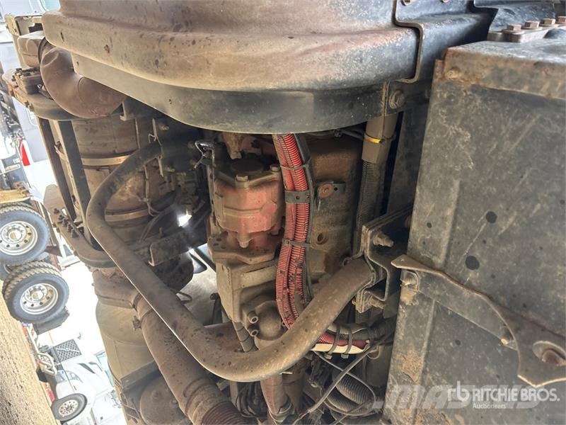Kenworth W900 牵引车