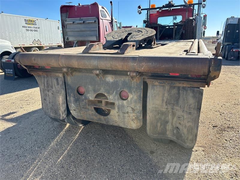 Kenworth W900 6x4 270 in WB Bed Truck Camion con sponde ribaltabili