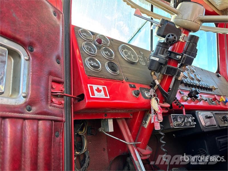 Kenworth W900 6x4 Bed Truck Pritschenwagen/Pritschenwagen mit Seitenklappe