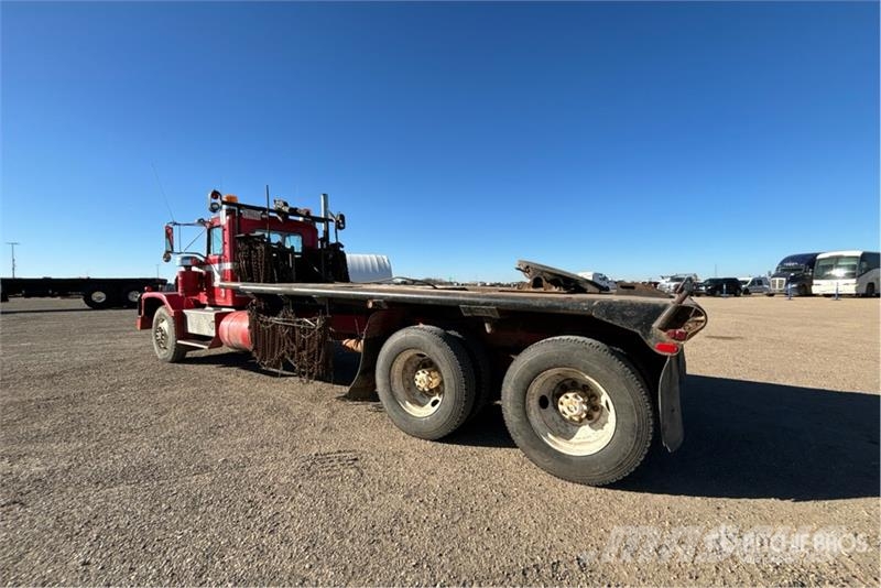 Kenworth W900 6x4 Bed Truck Pritschenwagen/Pritschenwagen mit Seitenklappe