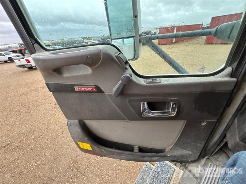 Kenworth W900 6x4 Cab and Chassis (Inoperable) Kabiner og interiør