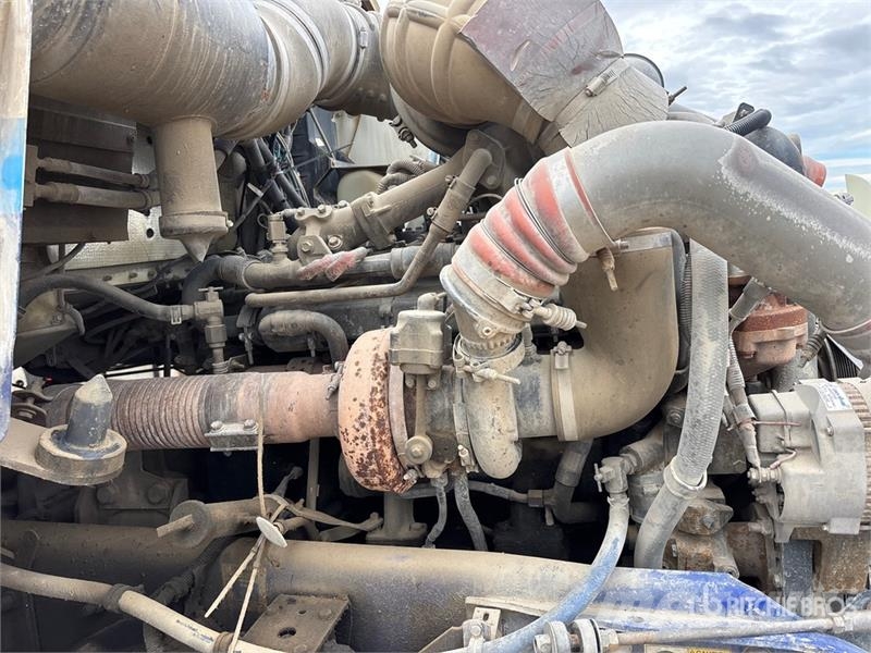 Kenworth W900 6x4 Mixer Truck (Inoperable) 콘크리트 믹서트럭