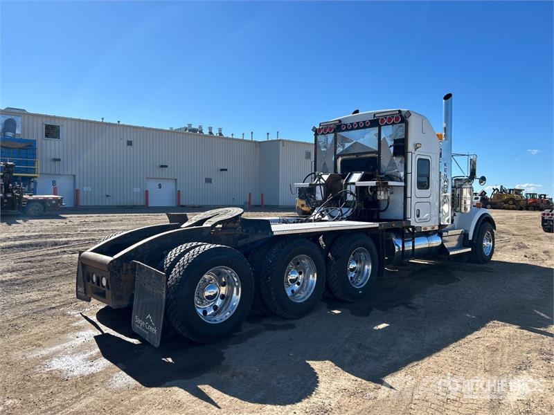 Kenworth W900B Carroattrezzi