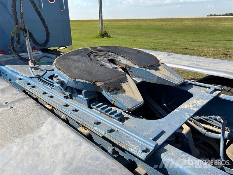 Kenworth W900B Vetopöytäautot