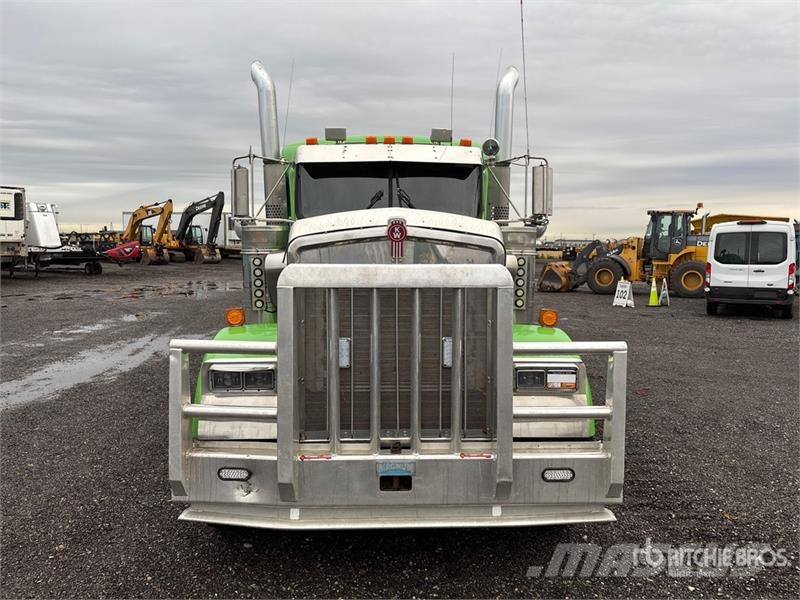 Kenworth W900B 6x4 Tow Truck Vlečna vozila za tovornjake
