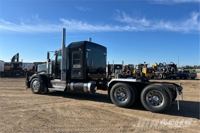 Kenworth W900L 트랙터 유닛