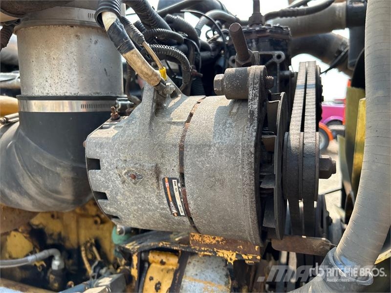 Kenworth W900L Vetopöytäautot